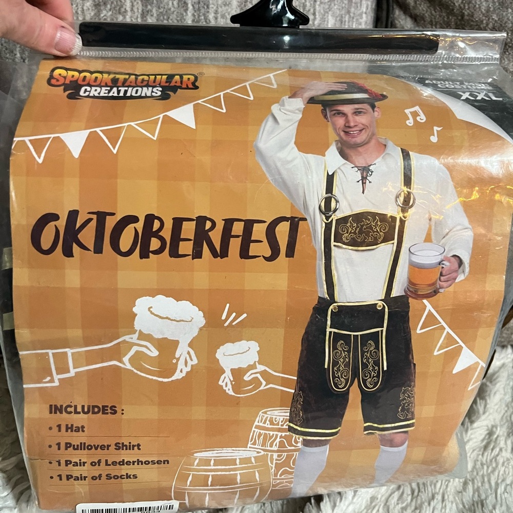 Spooktacular Creations Men's Oktoberfest Lederhosen Set - Brown & Cream